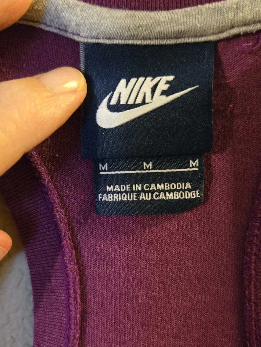 Nike Womens Purple Athletic Sleeveless Racerback Scoop Neck Top Yellow Logo M